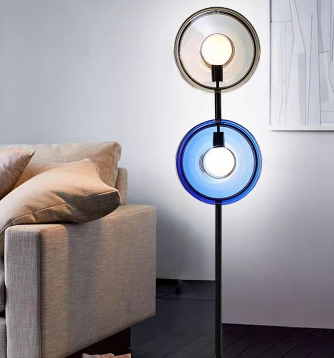 Lampada da terra moderna per soggiorno Modello di design Lampada decorativa creativa
