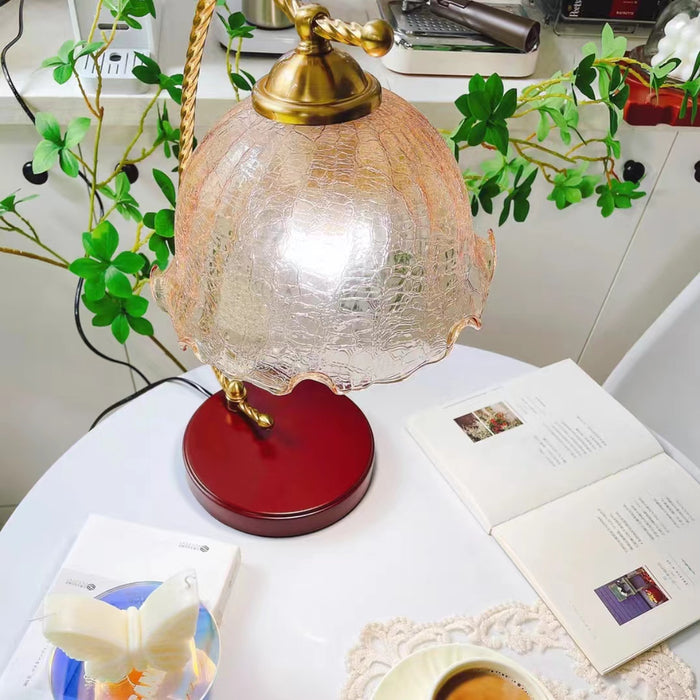 Lámpara de mesa con sombra de flores de cristal, luz Vintage francesa asequible, para mesita de noche, Bar, escritorio de estudio