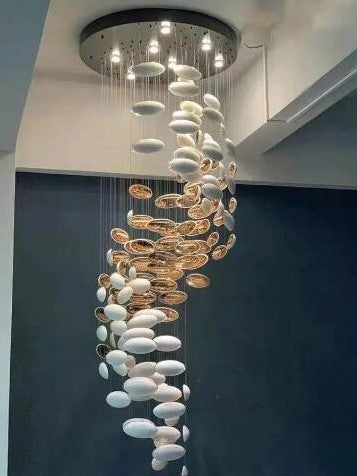 Lámpara de techo colgante de huevo de dragón dorado única y artística moderna para escalera/centro de ventas/hotel
