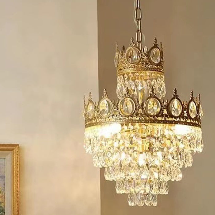 Lampadario a sospensione in cristallo con corona di lusso modello di design per comodino/foyer/sala da pranzo