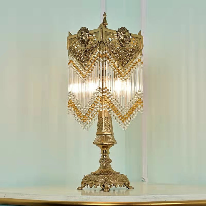 Lampada da tavolo di lusso in stile retrò Lampada da comodino elegante con nappe in cristallo chiaro di rame puro