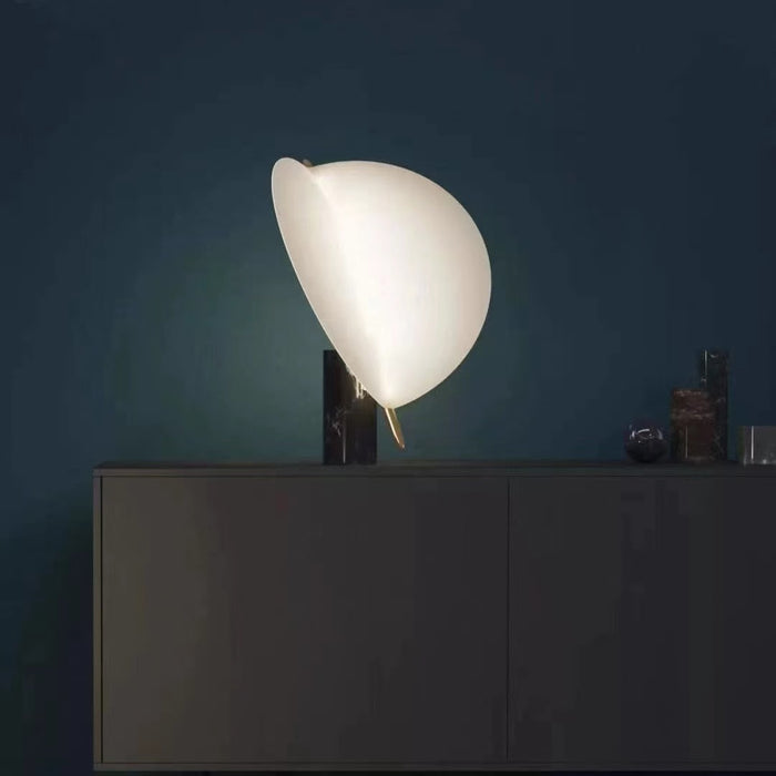 Lámpara de mesa Luz de noche LED para sala de estar o estanterías 