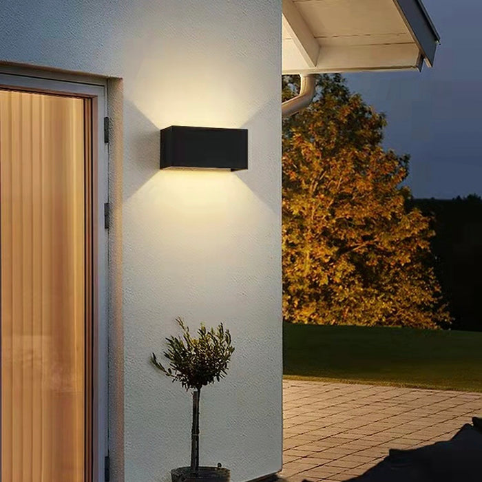 Lámpara de pared moderna para exteriores, lámpara de pared impermeable para balcón, luz de escalera exterior blanca/negra, lámpara decorativa para puerta delantera de tienda