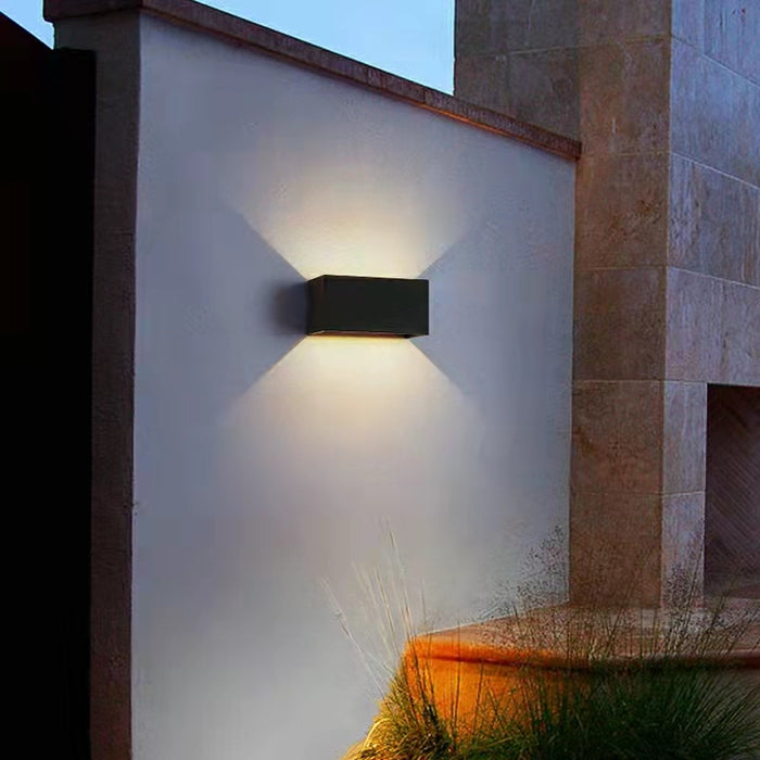 Modern Outdoor Wall Light Waterproof  Balcony Wall Lamp Black /White Outer Staircase Light Store Front Door Decor Lamp