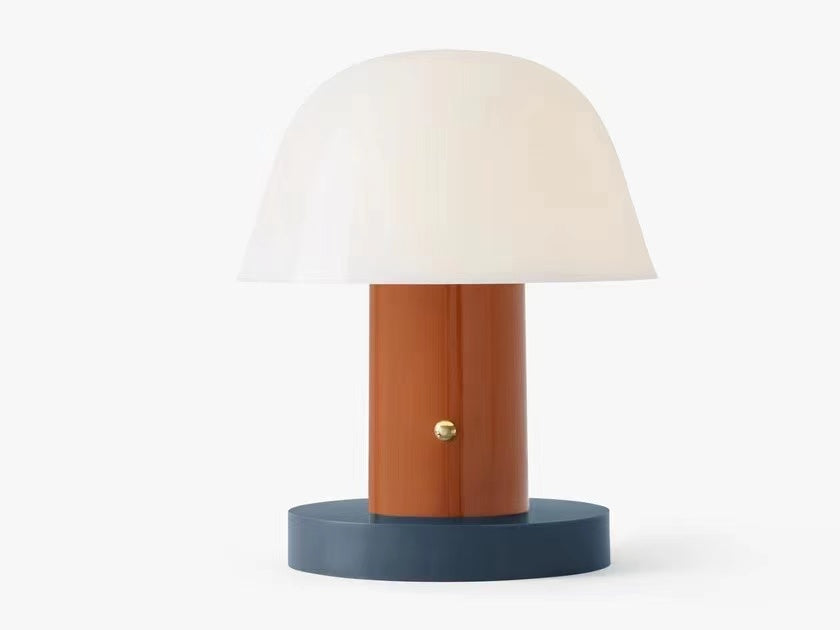 Lampada da tavolo creativa a forma di fungo Luce notturna a led per librerie o camera da letto 