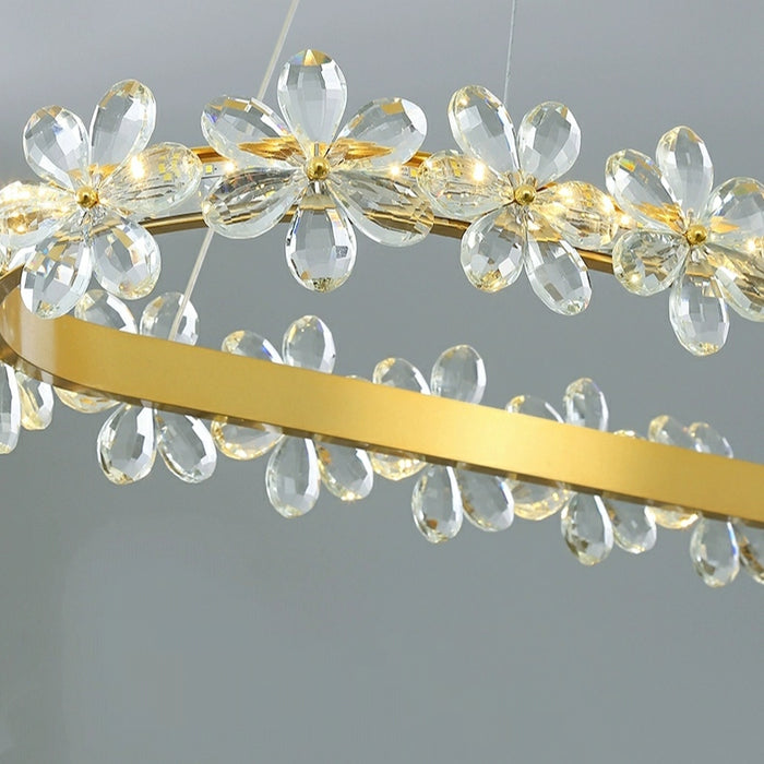Candelabro de cristal de flores de nuevo estilo para sala de estar, accesorio de iluminación colgante con anillo de pétalo para dormitorio de niñas