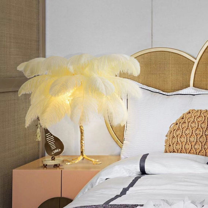 Lámpara de pie de plumas de avestruz, luz decorativa en forma de árbol de lujo de cobre puro para sala de estar
